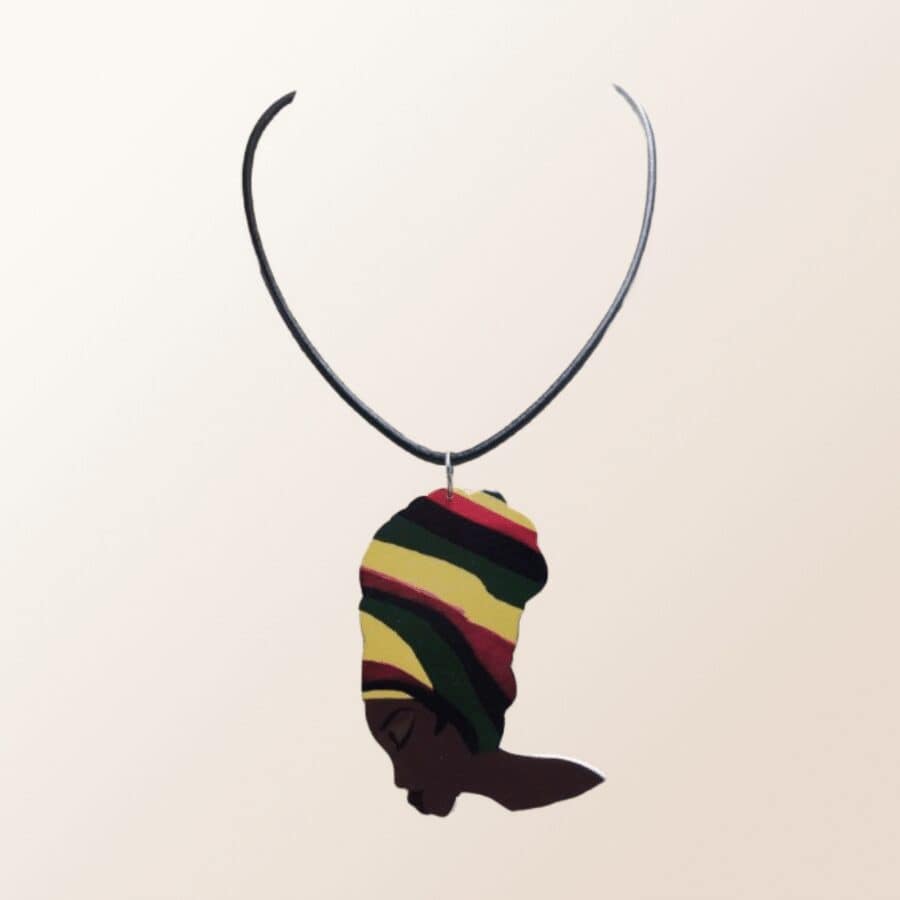 Collier femme africaine